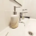 Апартамент 2 *